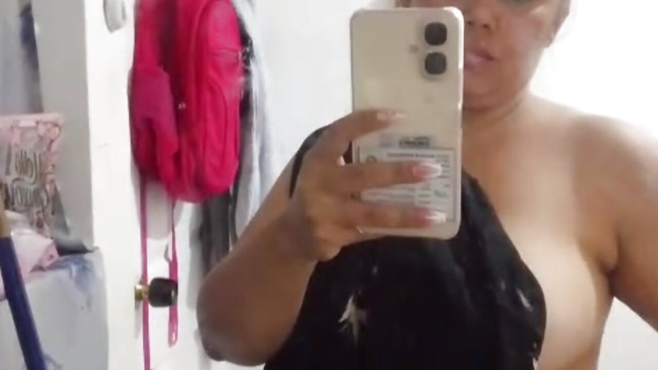 f719f6cf-10b9-4855-8699-7fd1c0514005 - video by lis_med cam model