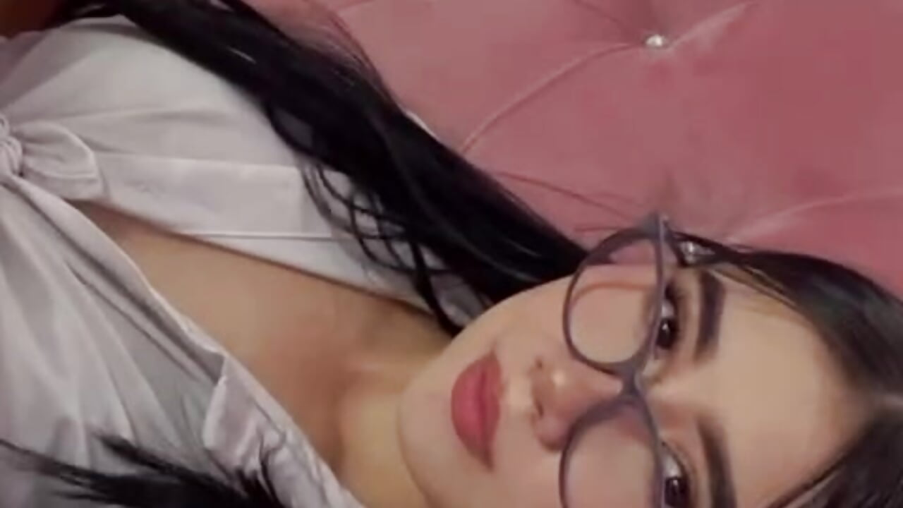 🧸🩷 - video by Katherine_rose7 cam model