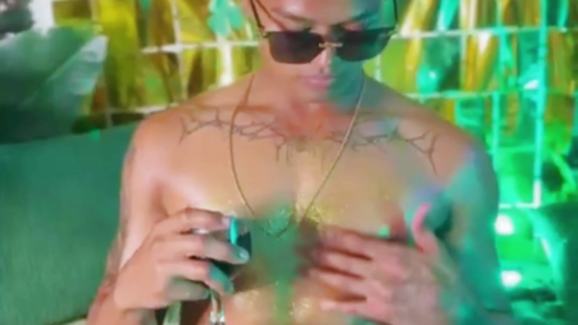 St. Patrick's Day 🍀🌟 - vídeo de AndrewKenoxx_ modelo de câmara