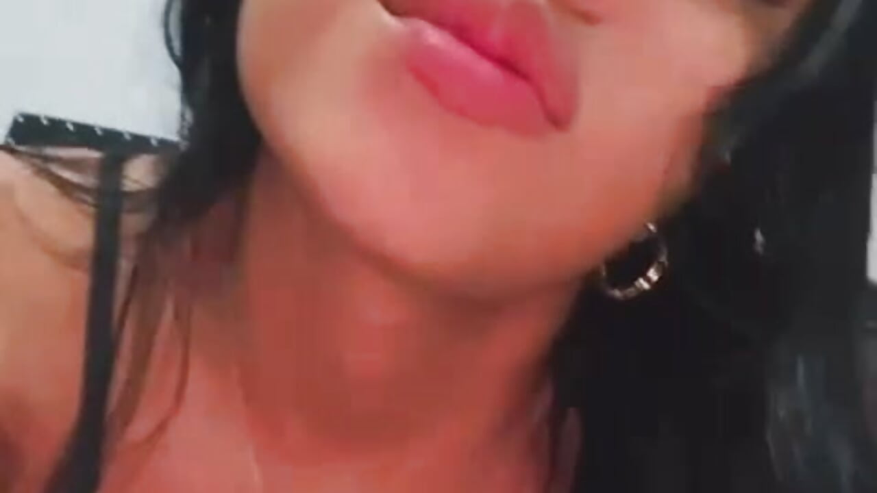 0387e1d2-a2e1-4542-9d0b-74481e9dbf97 - video Alannarose06 kameramallilta