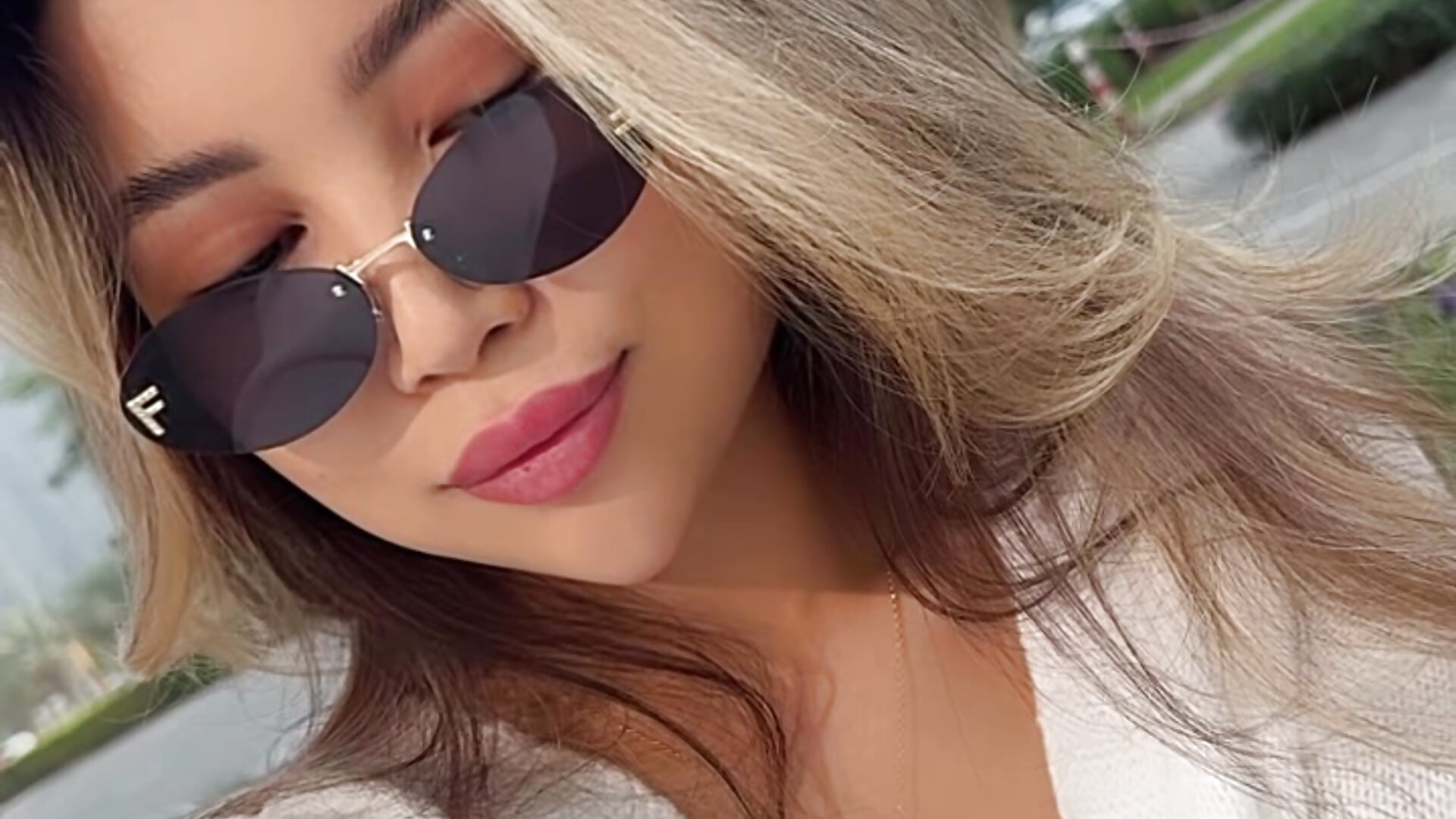 9131f87386e449a286764b77c527e120 - video by asianqueen1 cam model