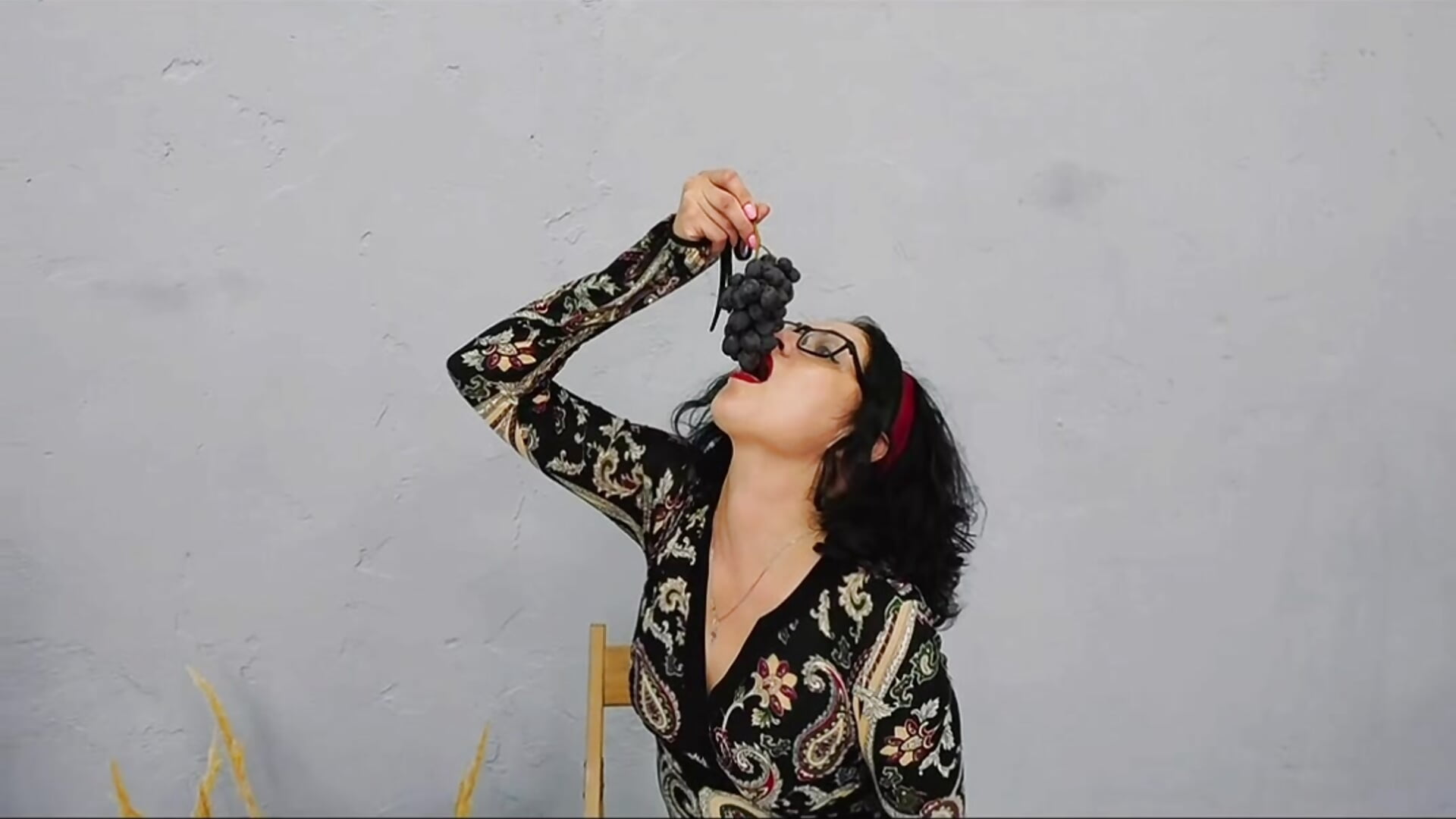 IMG_4921.MOV - відео від вебкаммоделі IrissMoon