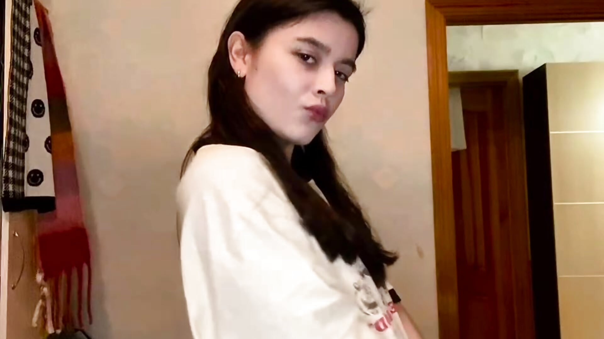 Pretty me - video SaintMari kameramallilta