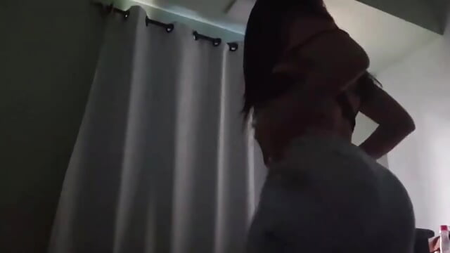 ❤︎❤︎ – video af IZzyBellxX_ cam-model