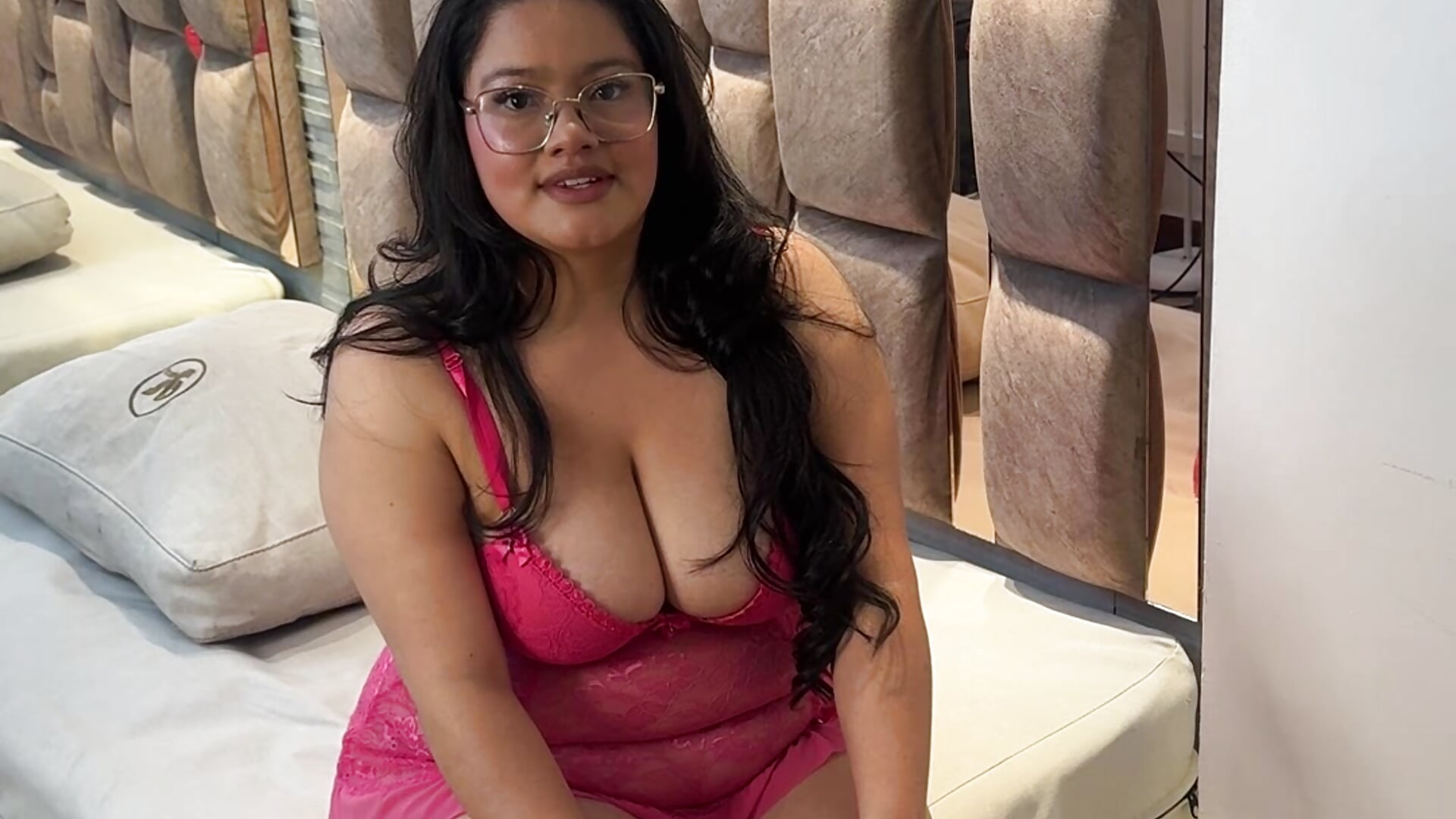 About me❤️ - video by stacy_milann cam model