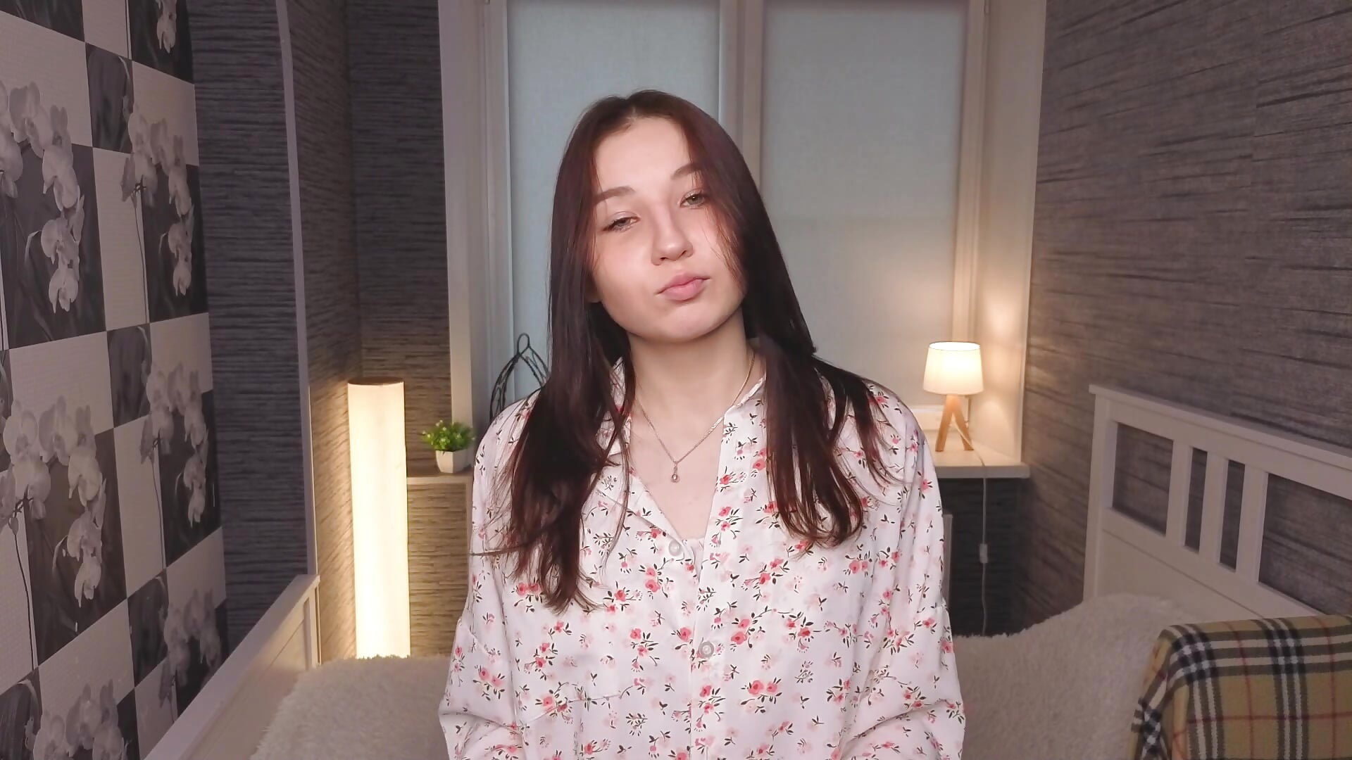 My first dance here ^^ - video by lraTapio cam model