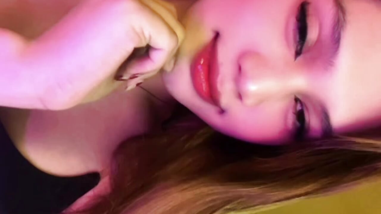 profile-intro-video-1768498546 - video av Amber_Lynn cam model