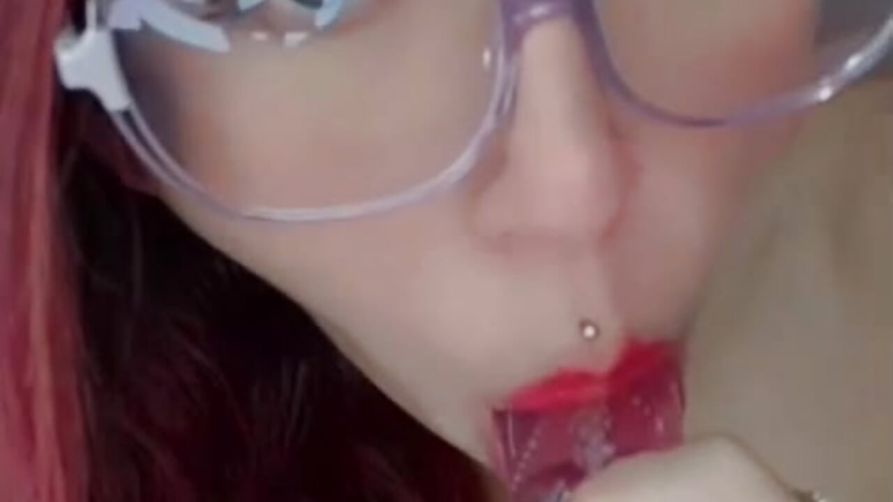 ❤️ - video by HannaFoster_ cam model