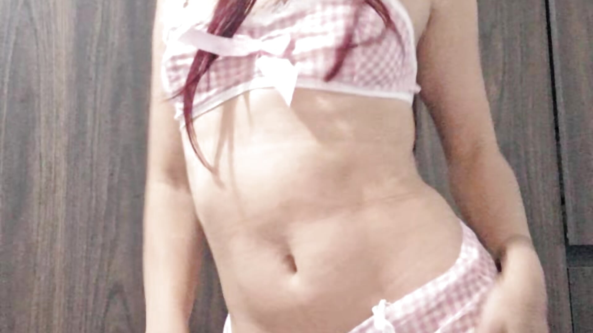 miss liz – video modela na kameri miss-liz-