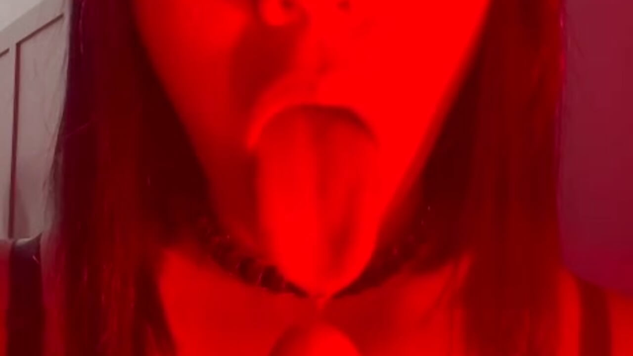 Blowjob with a lot of saliva