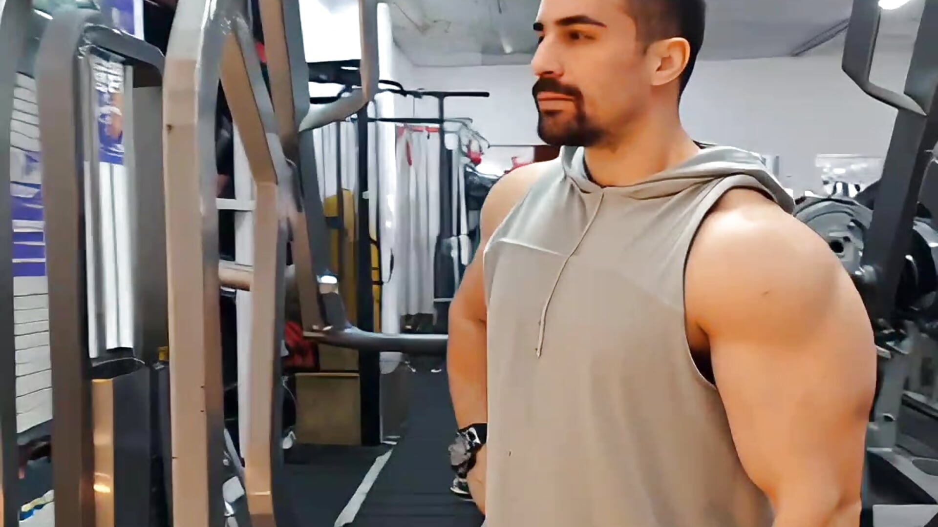 Frank_Leon - Clip popular cu modele videochat 9793