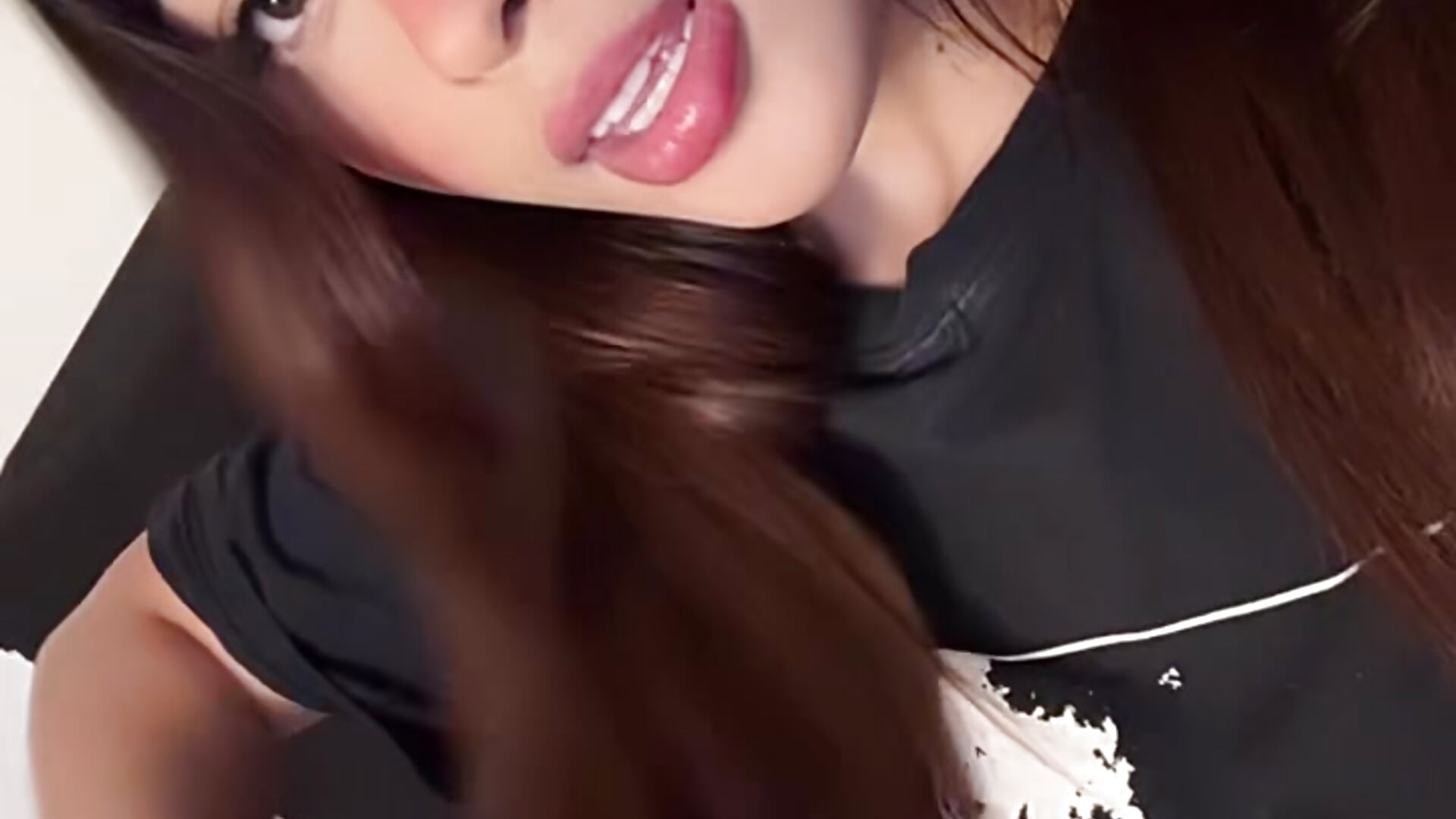 video_1_631bccd704e14600aefedbd98d3c7c75 - video di candyfox26__ modella di cam