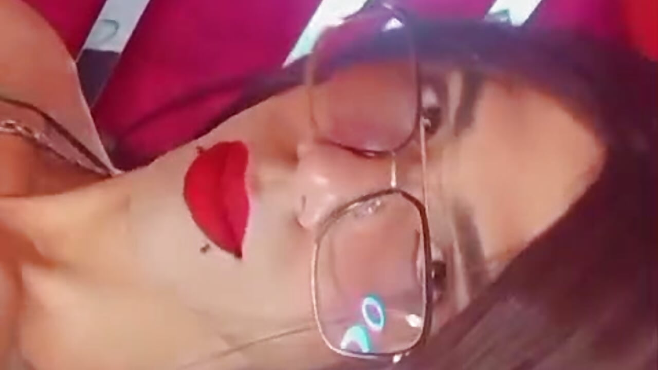 MMMMM hi – video modela na kameri Hetaira_Lexx1