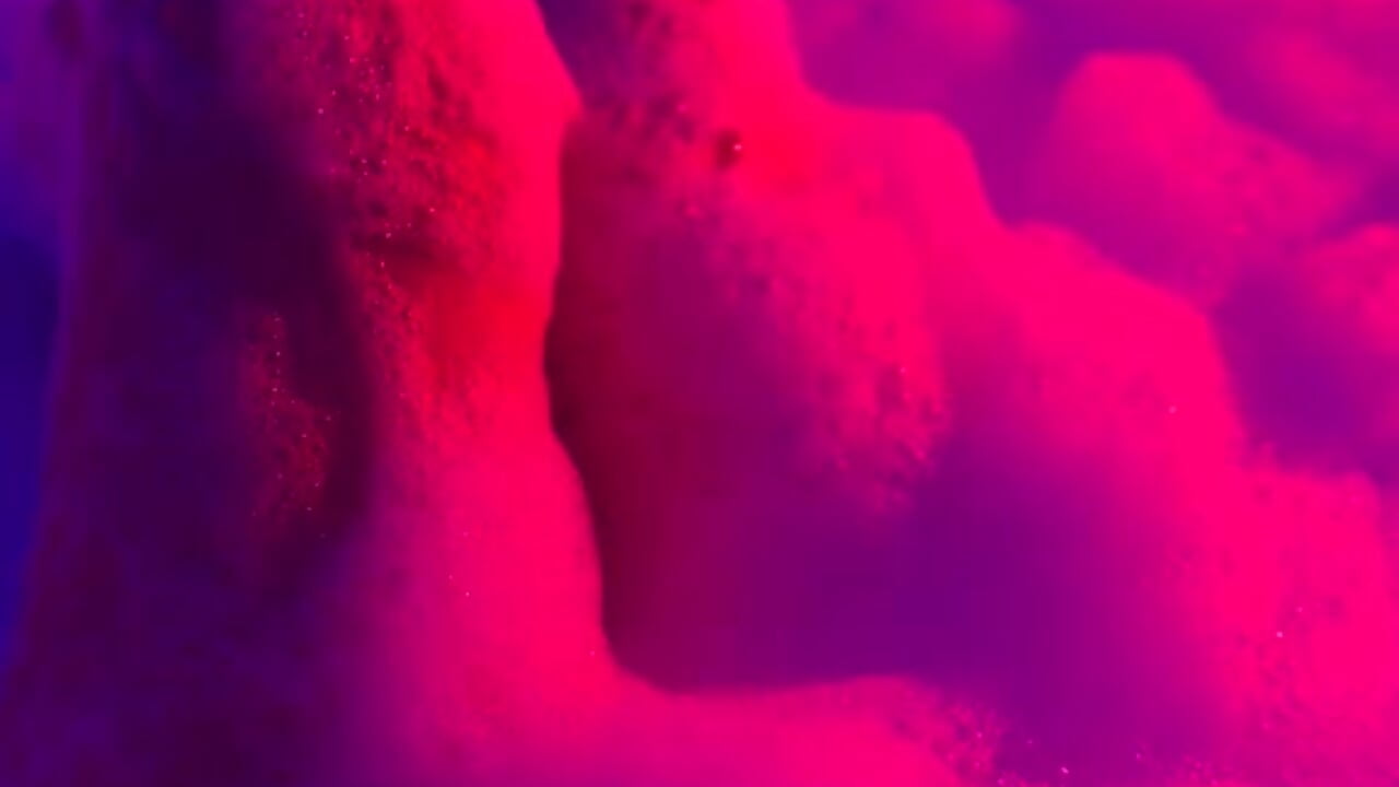 touch me under the foam 🫧🫧