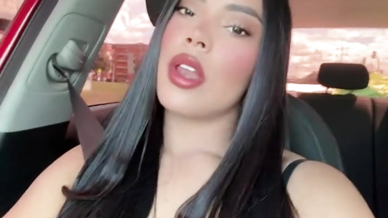 1000053346 - video by katha044 cam model