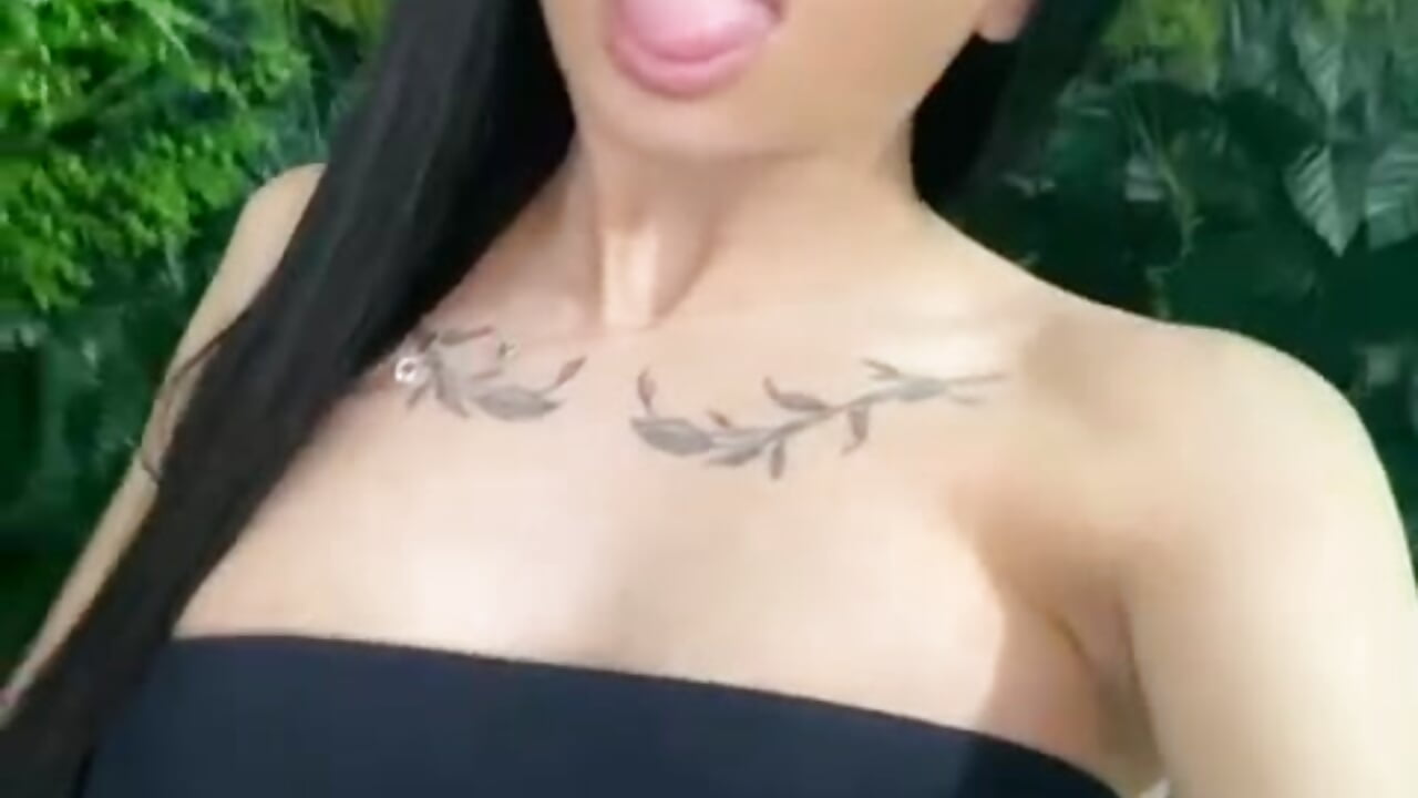 WhatsApp Video 2026-02-05 at 12,00,13 AM - video van Ana_Lexus cam-model