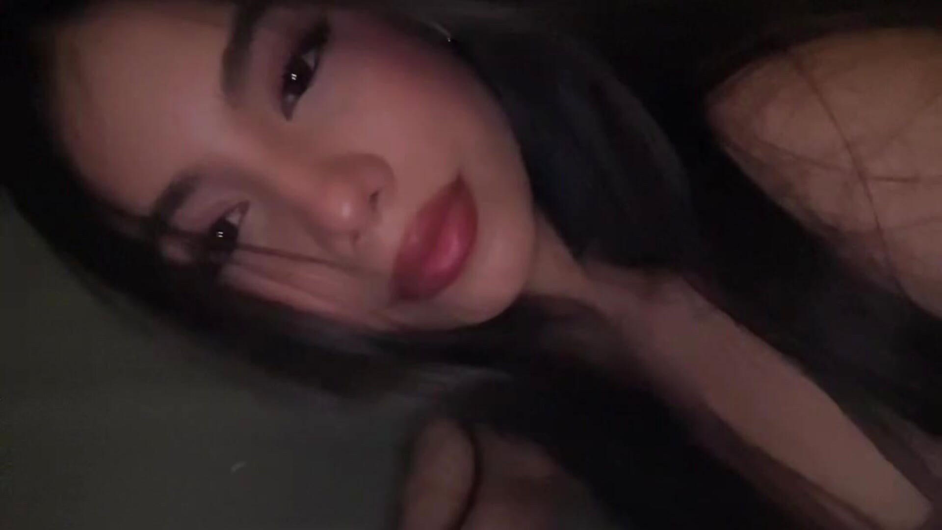 😻 - video by lilithdya cam model