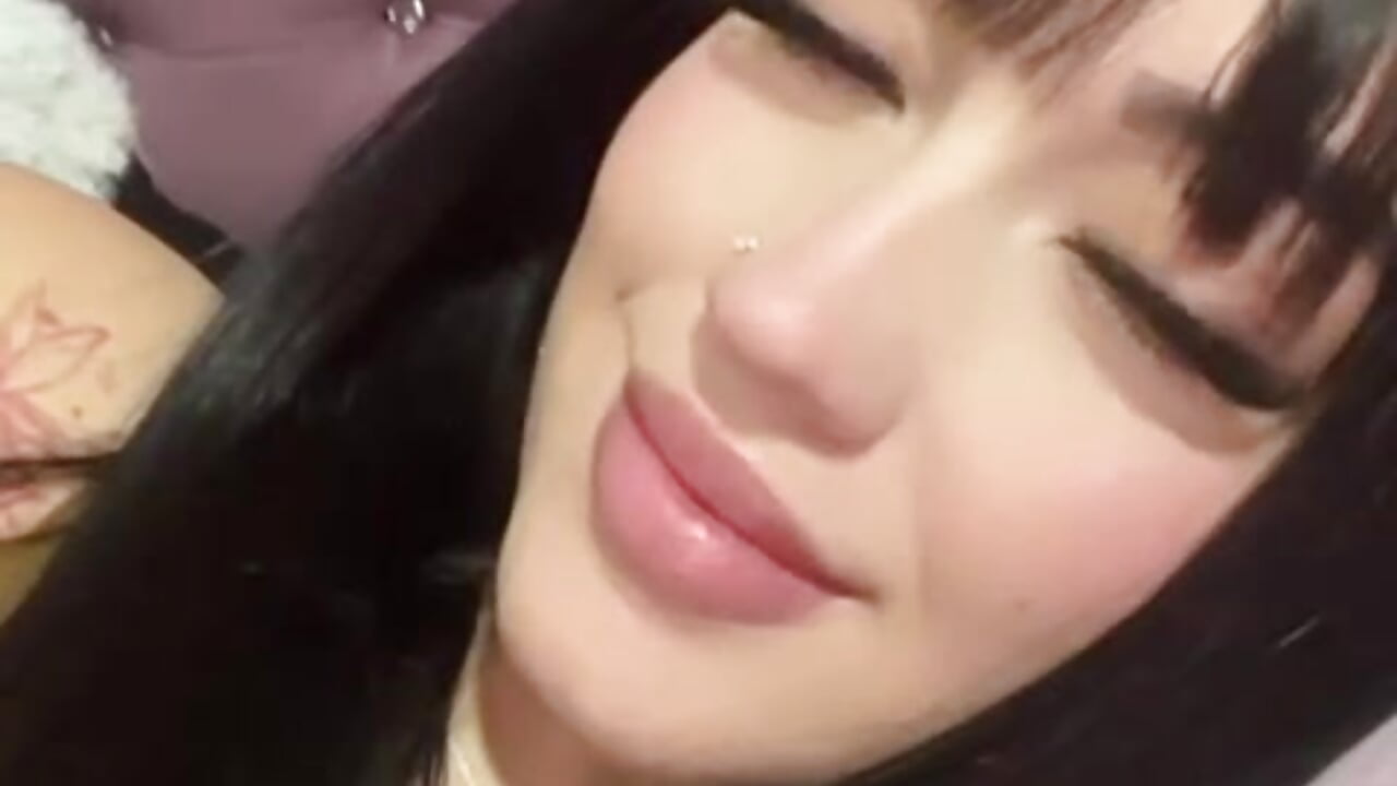 Kiss for you🎀 - 視頻由 Melody_rousse__ 主播提供