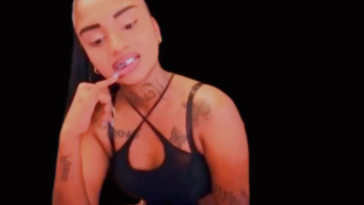 MON3Y MAKER PAP3R CHASER - βίντεο μοντέλου indiansumaya29