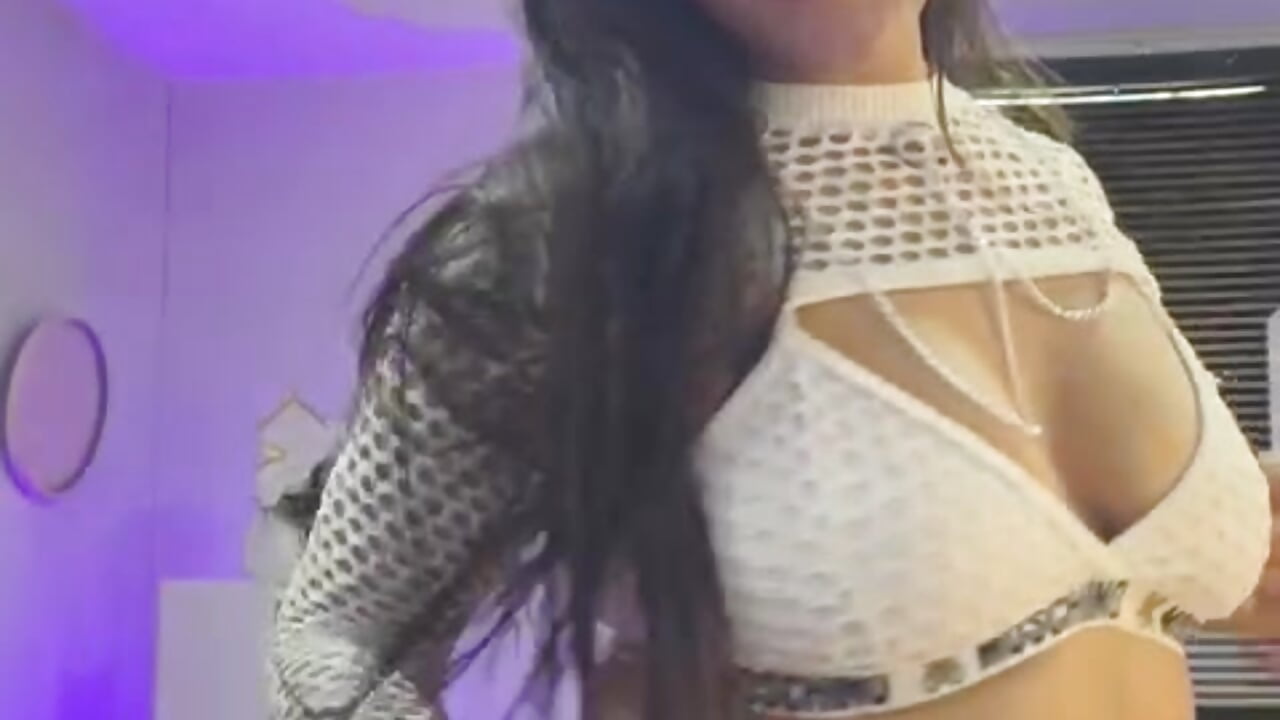 White lingerie - clip cu im_sabrina_cute model videochat