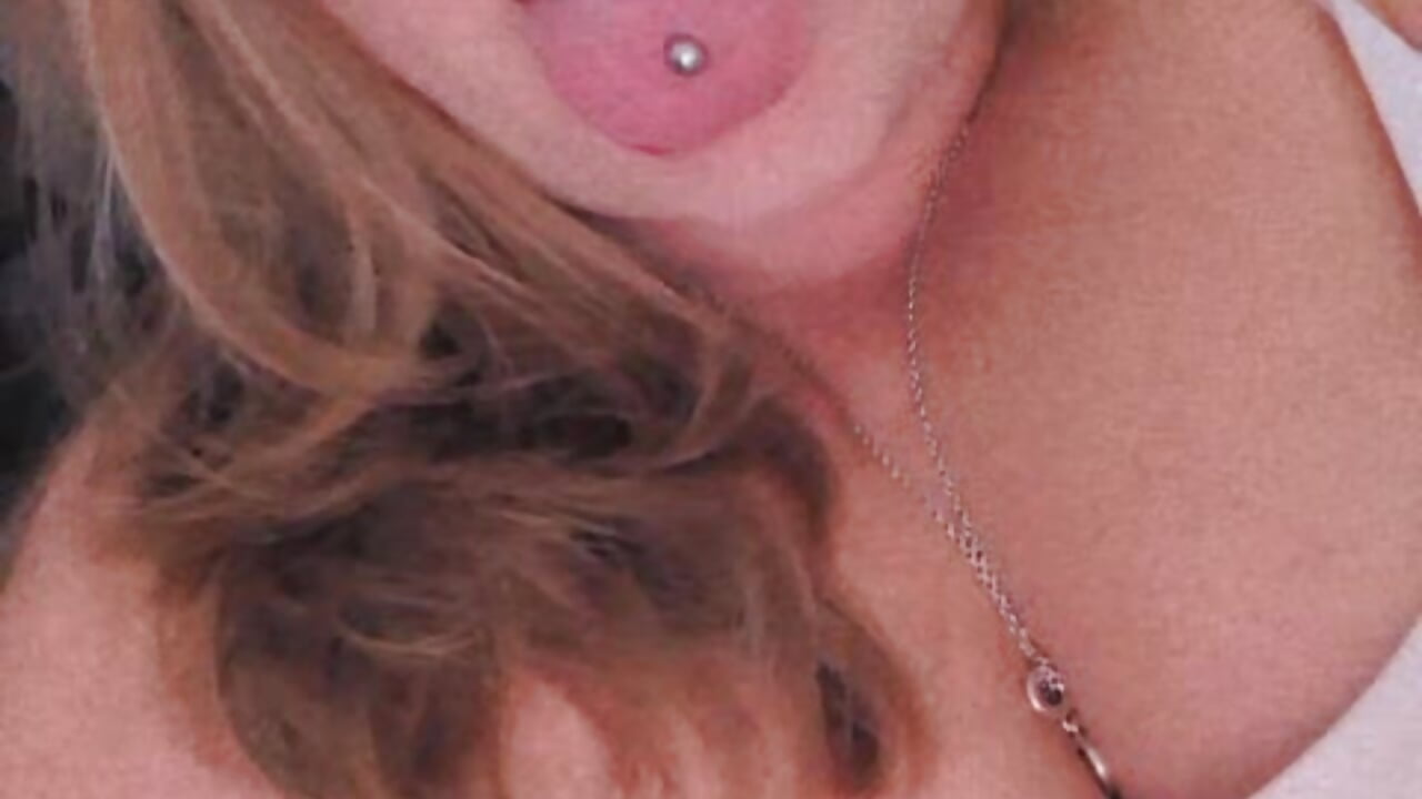 1000023148 - βίντεο μοντέλου QueenCurvy_Charley28