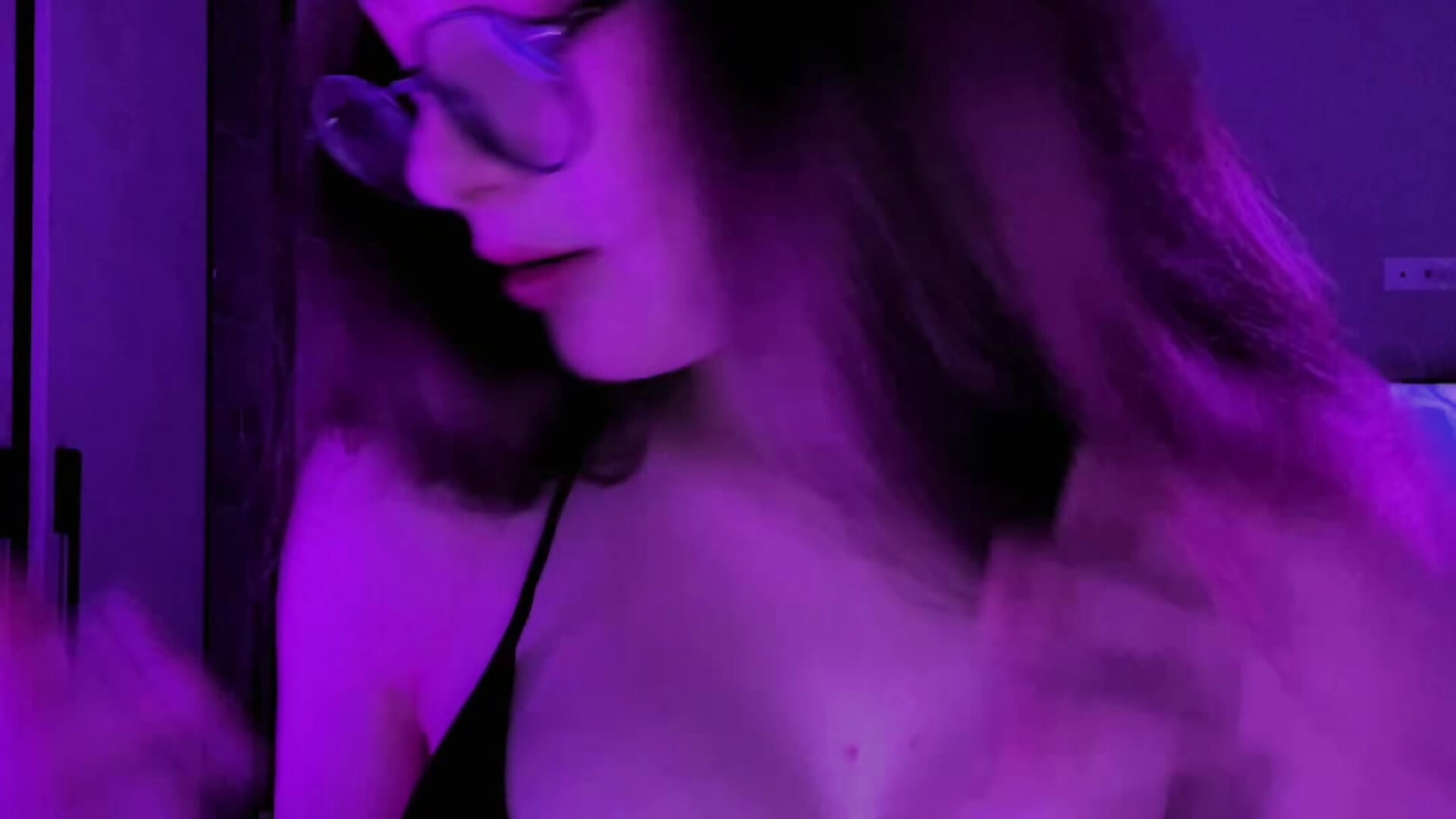 Mimimi✨ - vidéo du modèle de showcams bogduzy