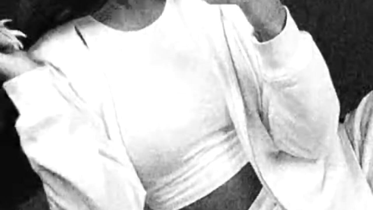 Me playing around 🩷🧸– KcassieeK kameramodell videója