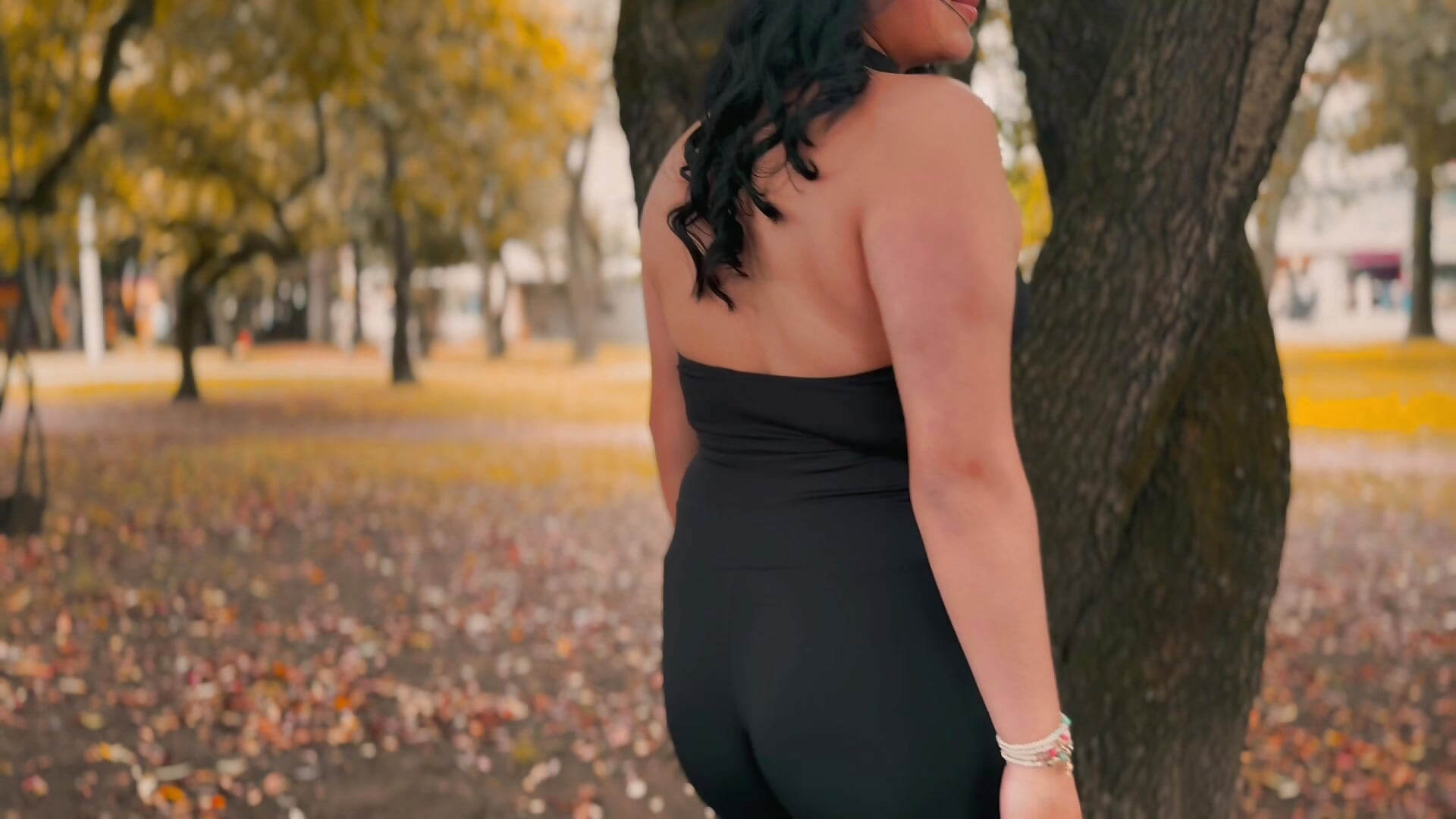 Nice to meet u - video by IvonneRoss_ cam model