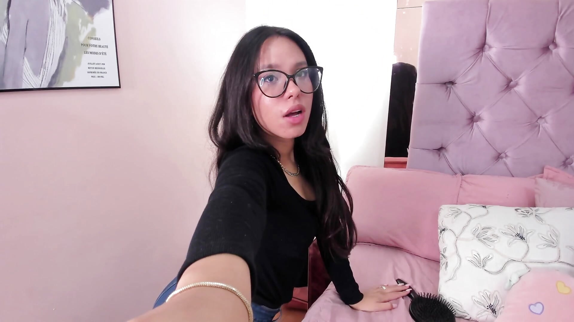 Jeans+ feet - วิดีโอโดย Rose_Allure โมเดลแคม