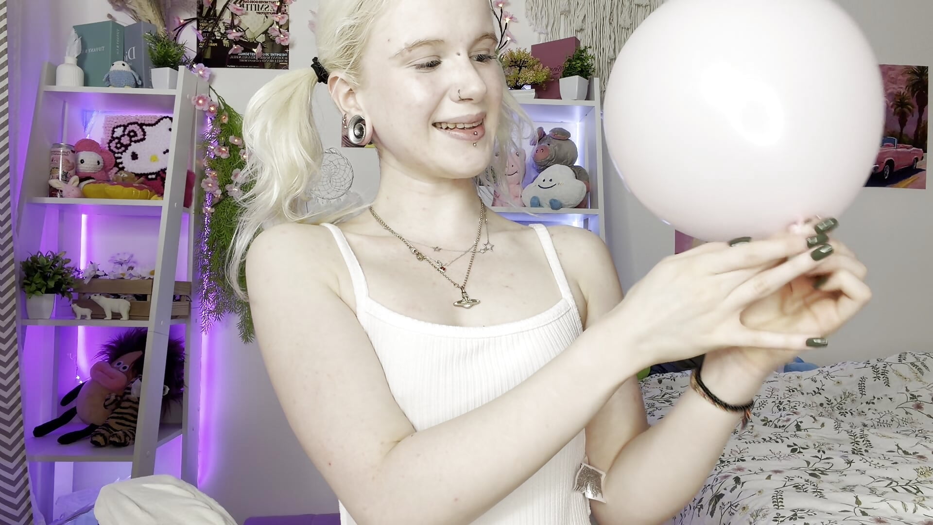 Inflating balloons fetish