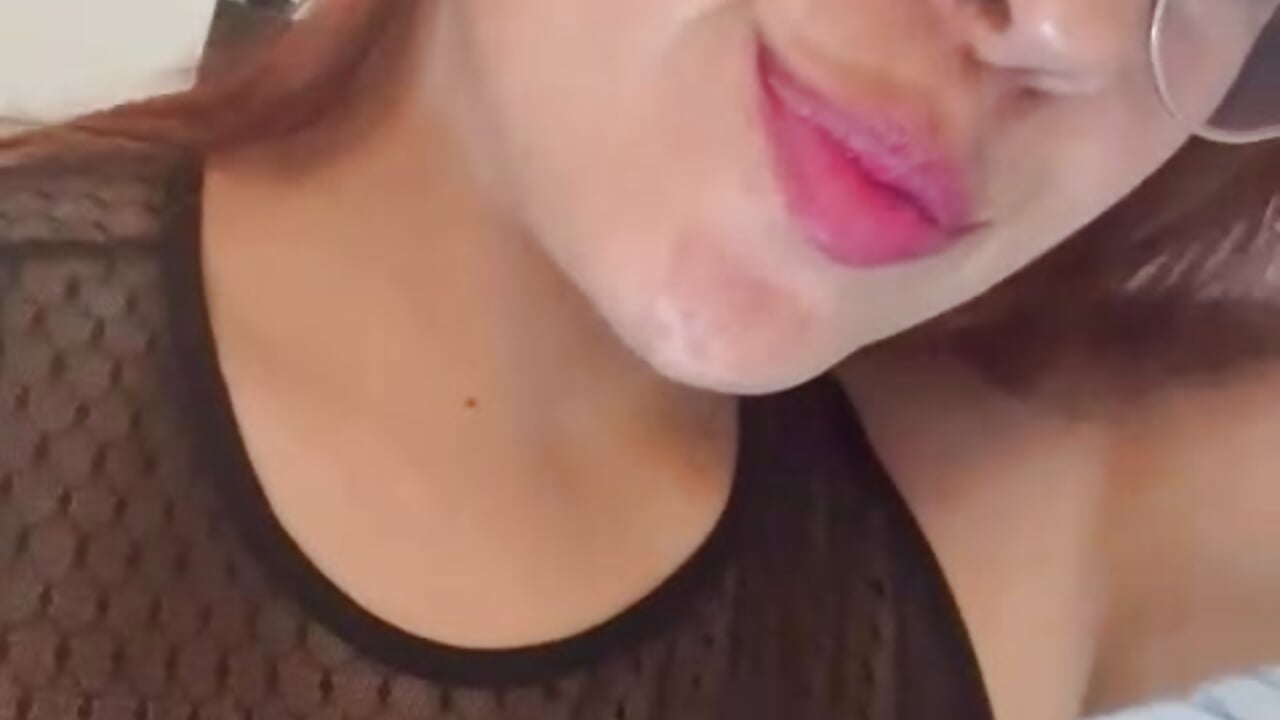 Megan - video Megan_Hot_v kameramallilta