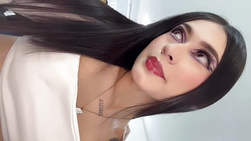 welcome - відео від вебкаммоделі moonlight___