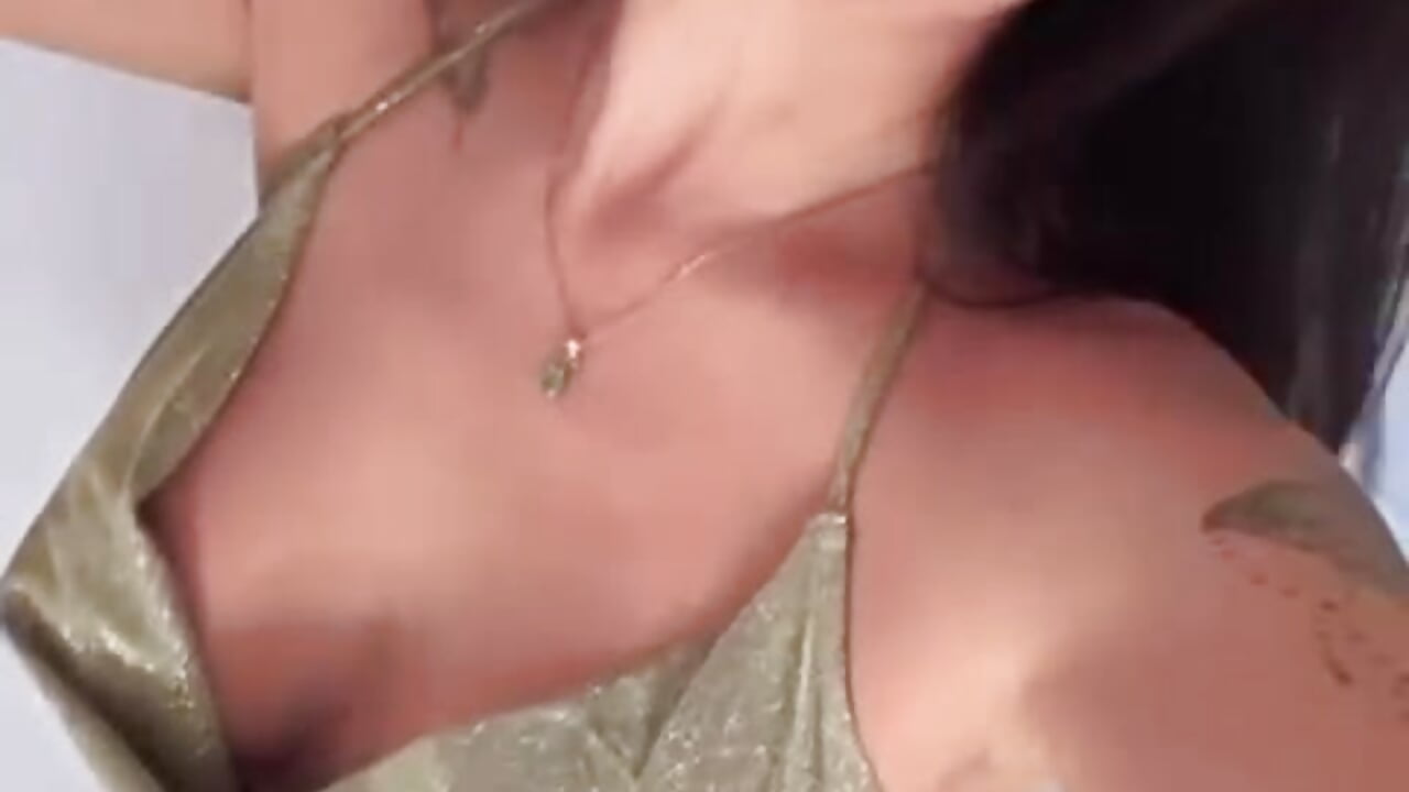 WhatsApp Video 2026-01-21 at 6,05,55 PM - vídeo de la modelo de cam Yulian_Milf