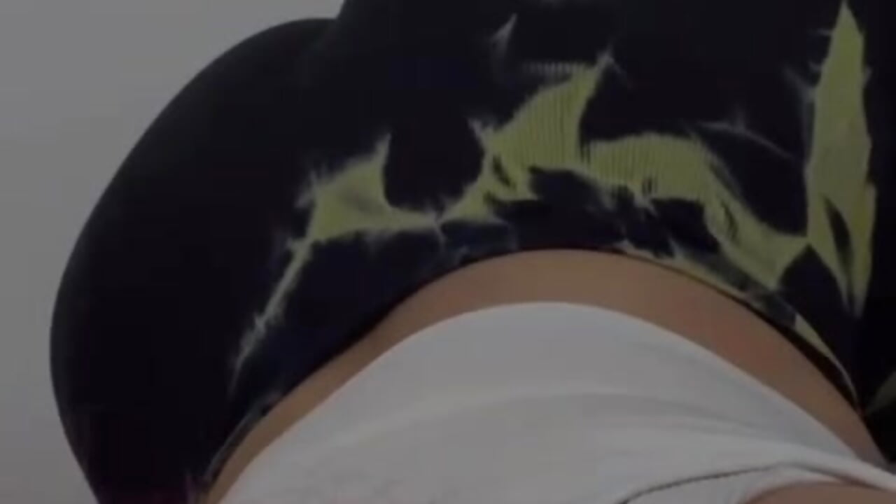 Do you like my leggings? 🍑🔥 - βίντεο μοντέλου Nathali_Adans