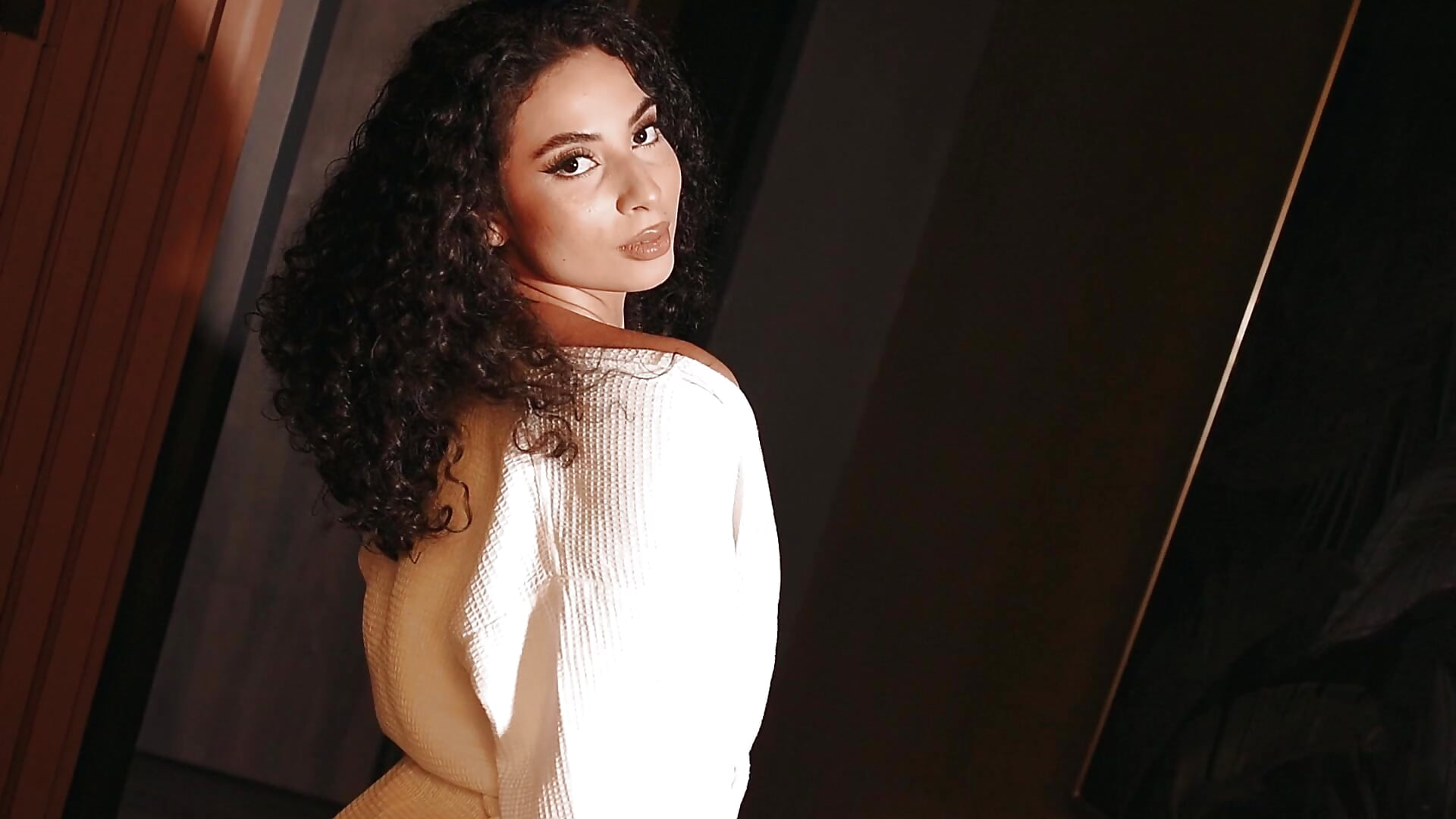 Don't miis out! - video by IrinaBlanc cam model