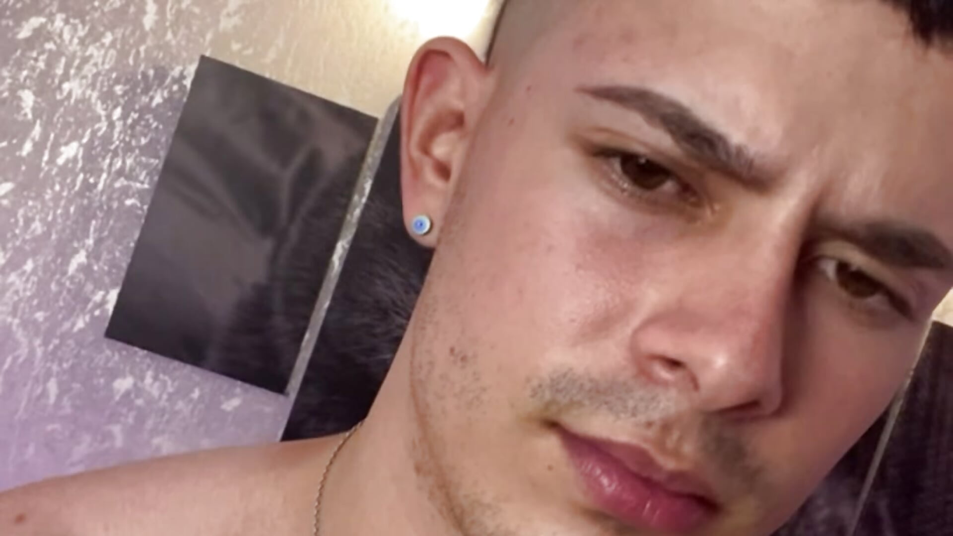 6B8F78B9-0982-4ED2-ABF7-D7BE337BA8B5 – video af Nils_saintt cam-model