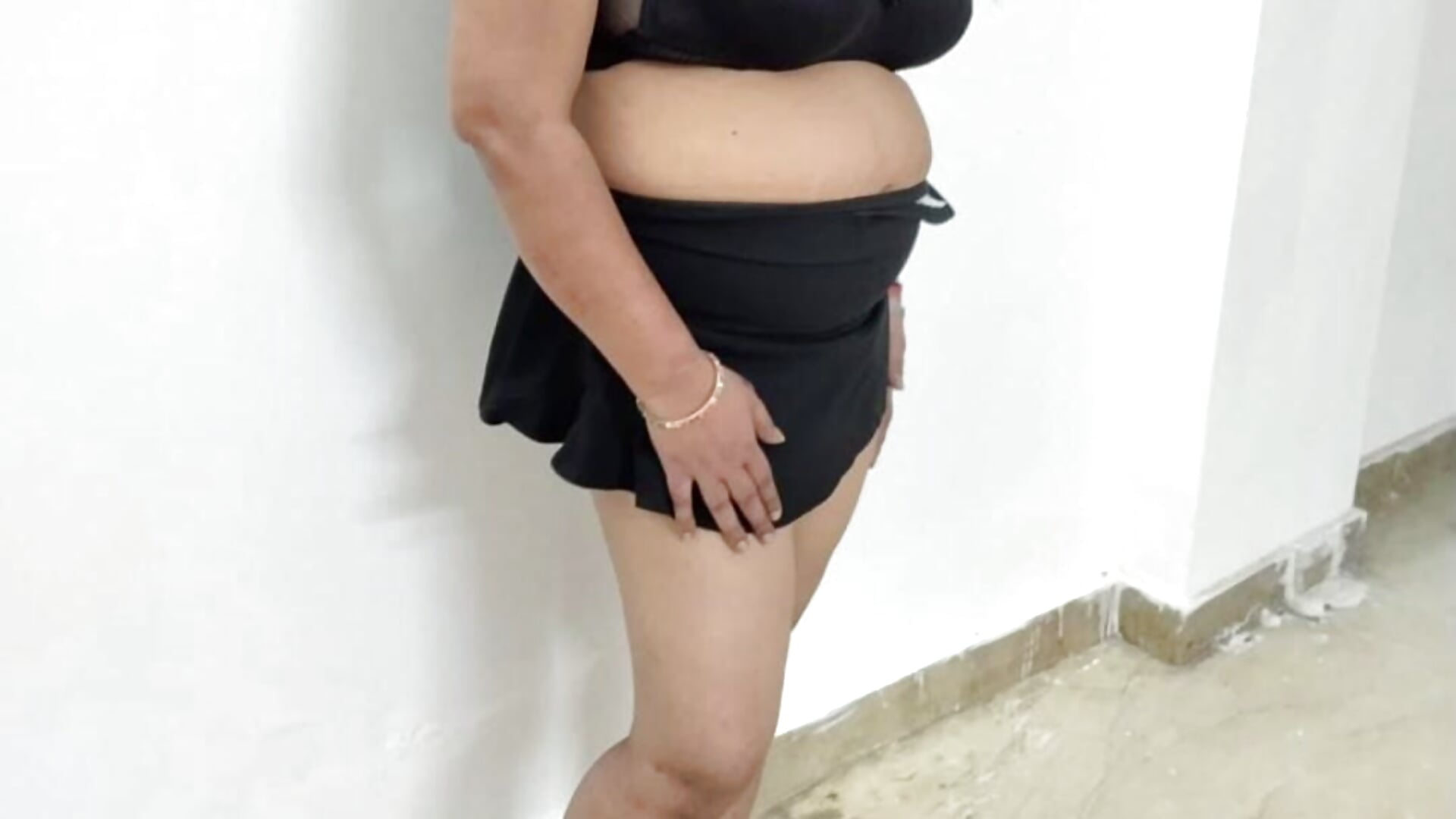 Love u - video by Royal_BhabhiSc cam model