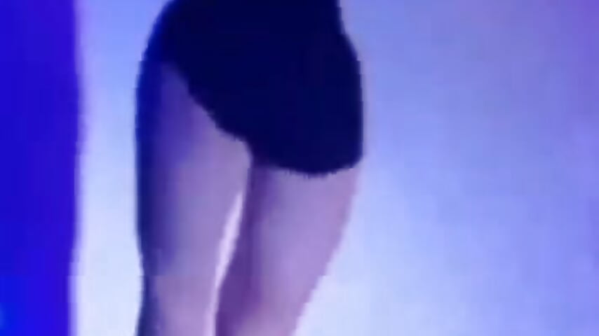 Chỉ là vui - video của người mẫu cam Xavia68