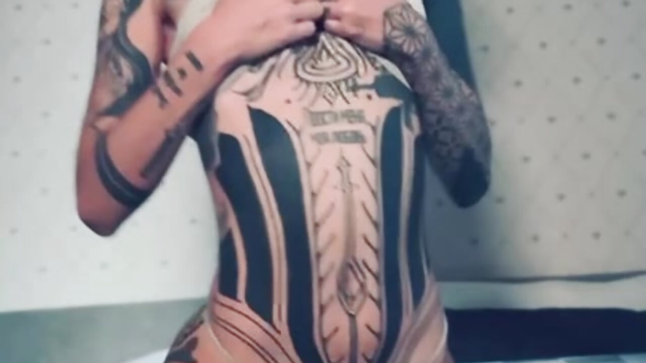 Masturbate for you<3