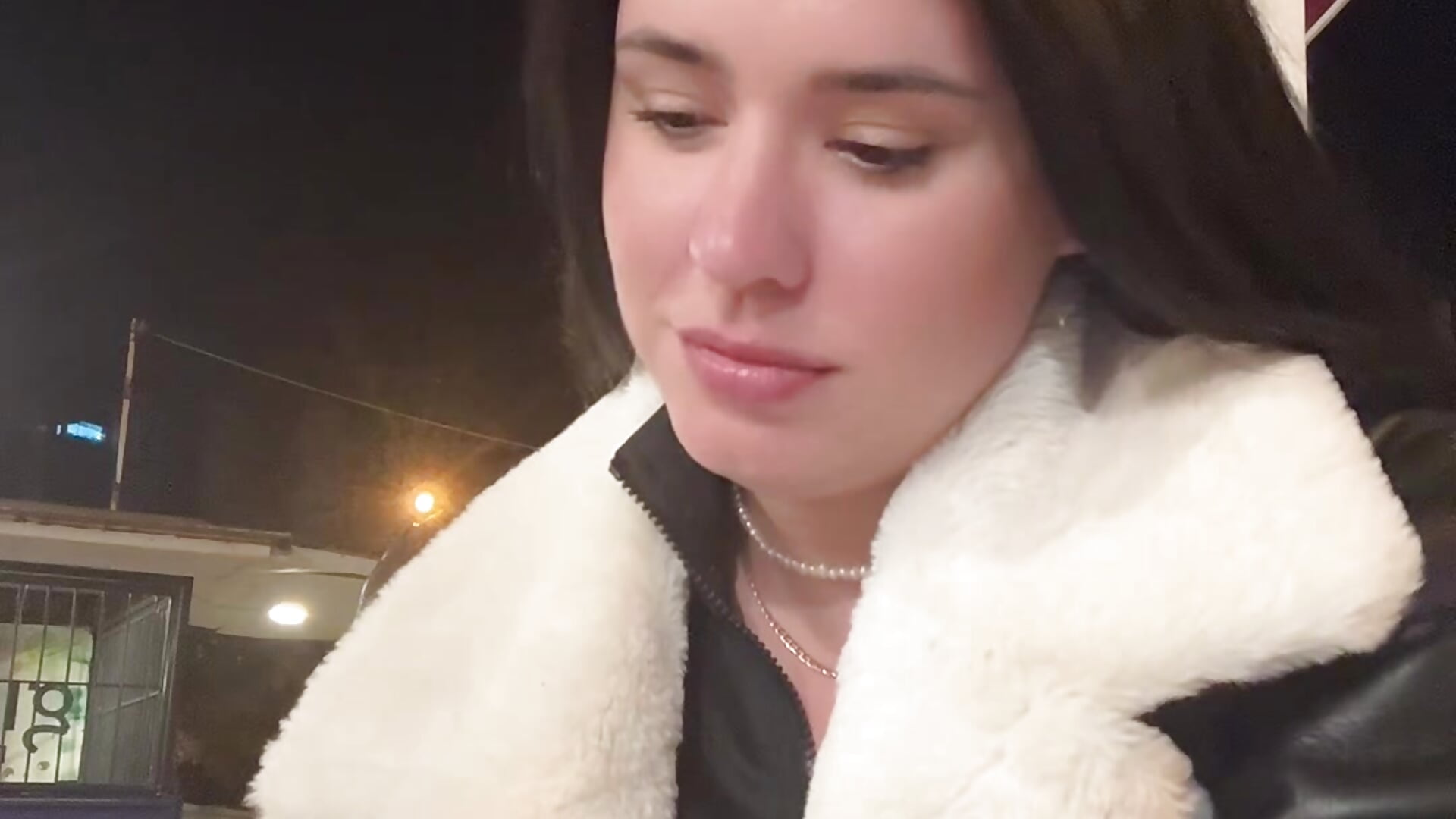 Sometimes I like to spend time with a cup of tea and a homeless angel - vídeo de Milky-wey modelo de câmara