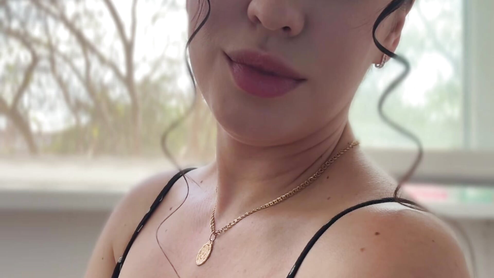 Loveli - video by Aglaofema-siren cam model