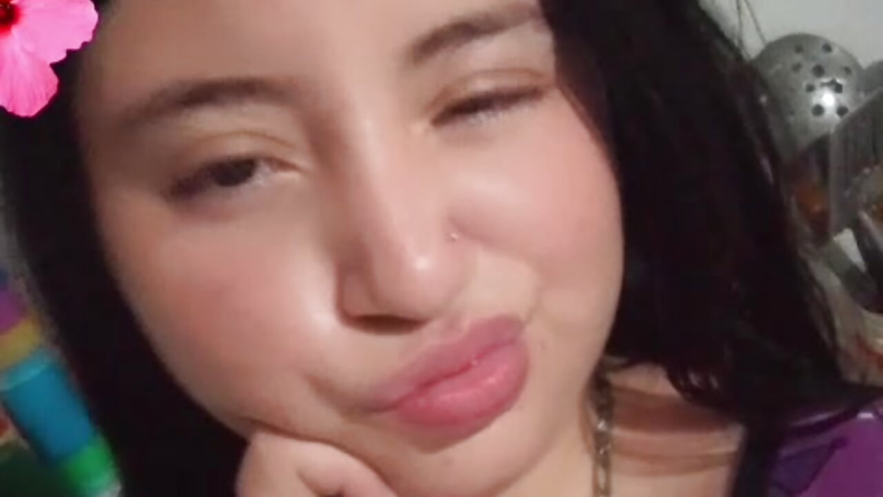 KISS - ক্যাম মডেল angelhotlatina18-এর ভিডিও