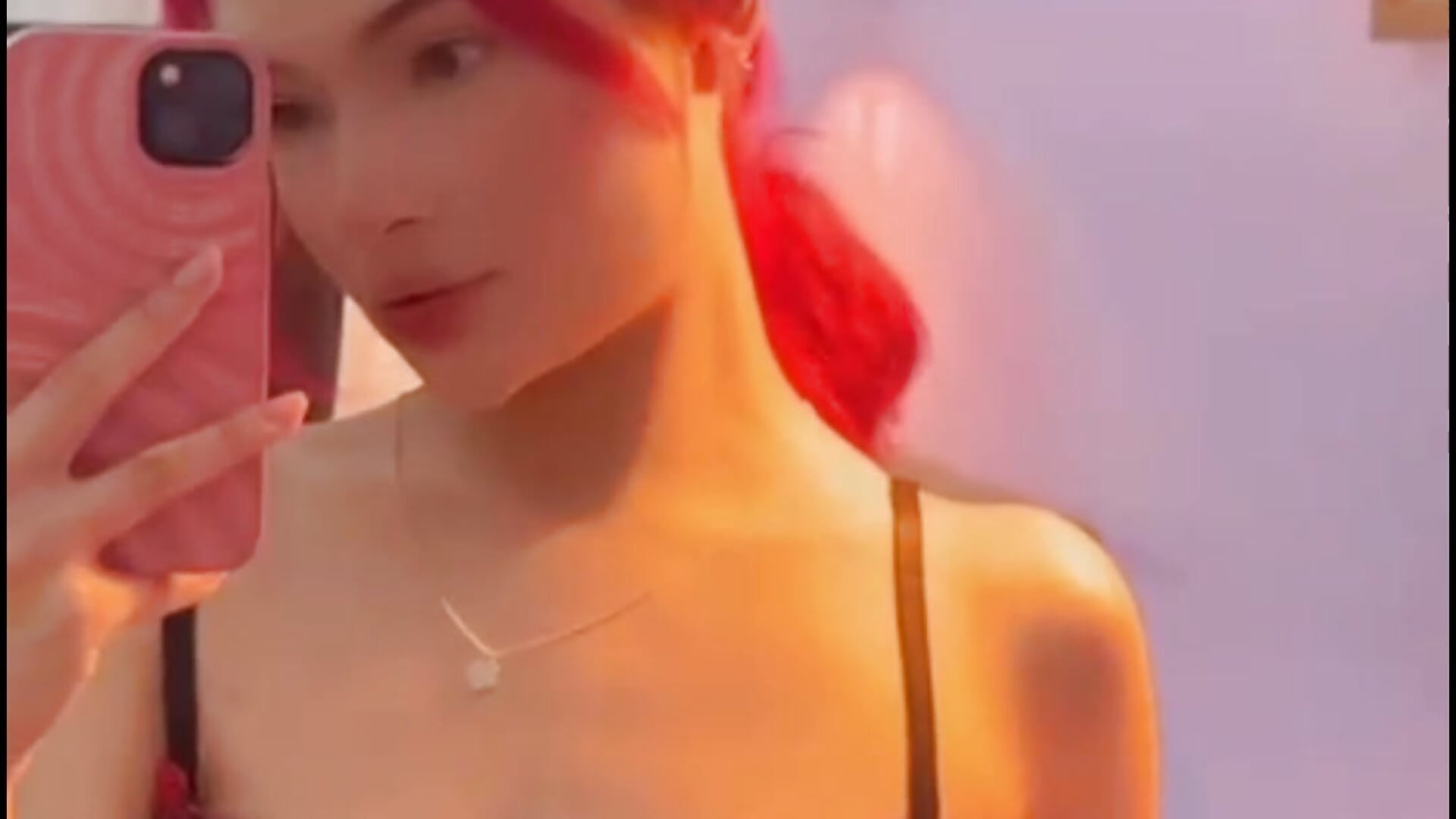 Lana 🐰 – video modela na kameri lanablacke_