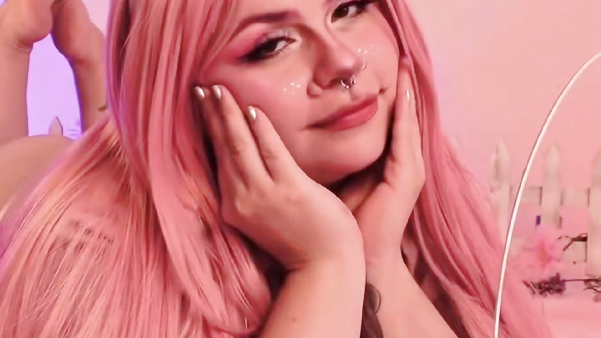 Happy Easter my boys!! 🐰🥕－カメラキャストのMartina_armosの動画