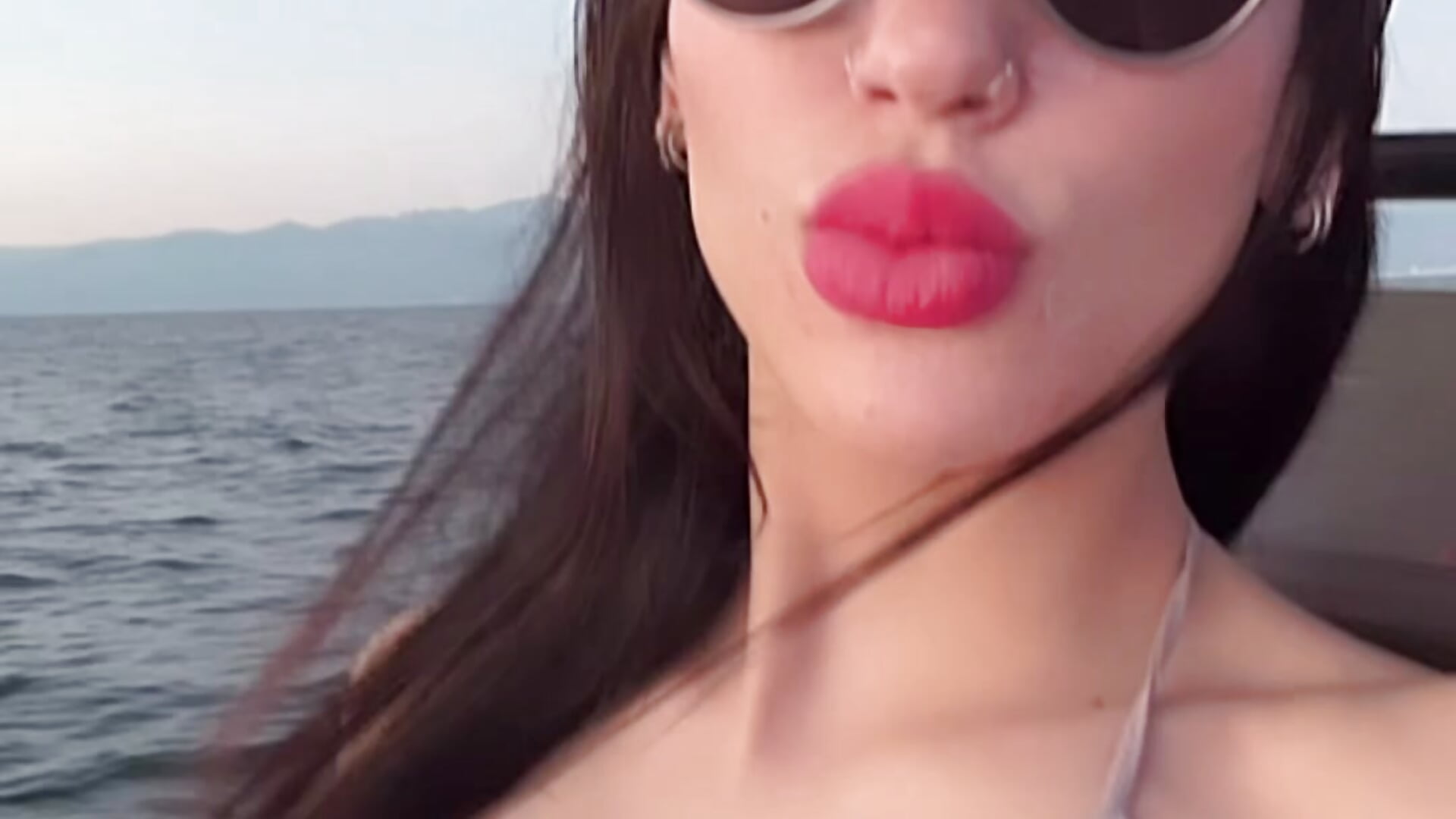 La cruz 🌞 - video oleh MamiSoft420 kamera model