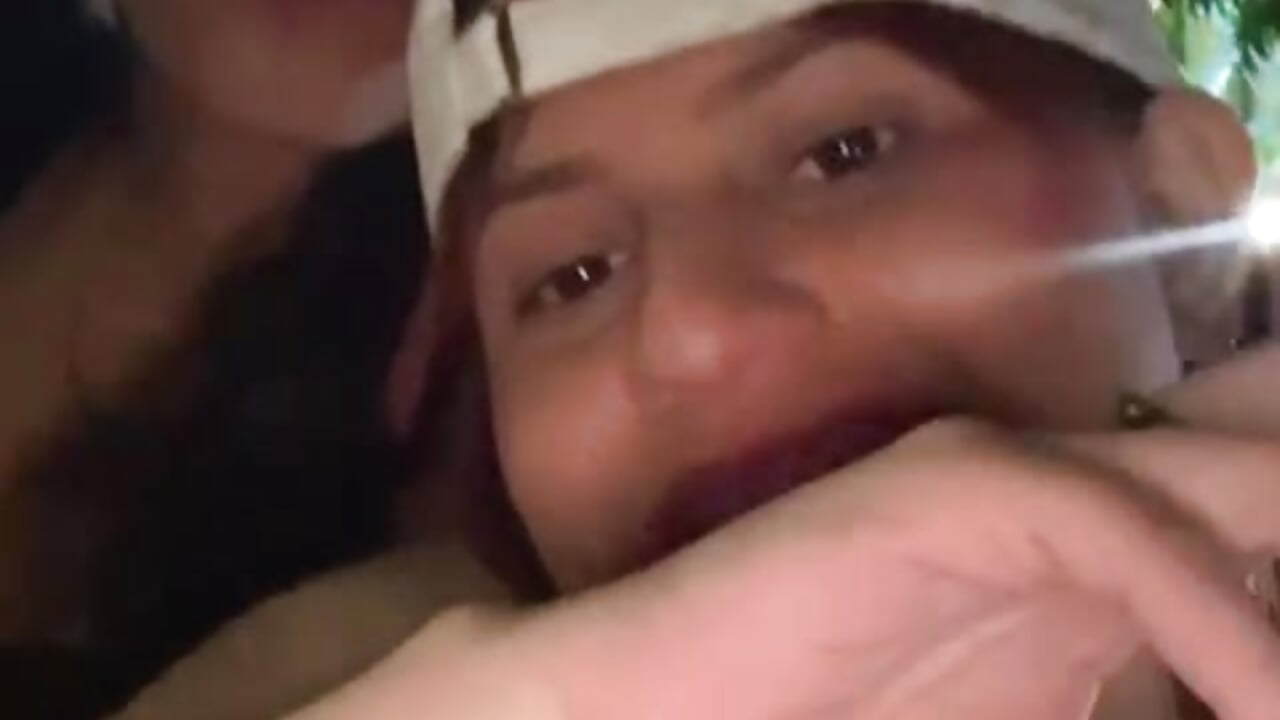 UNA NOCHE EN EL PARQUE - video by girlswithouttaboos cam model