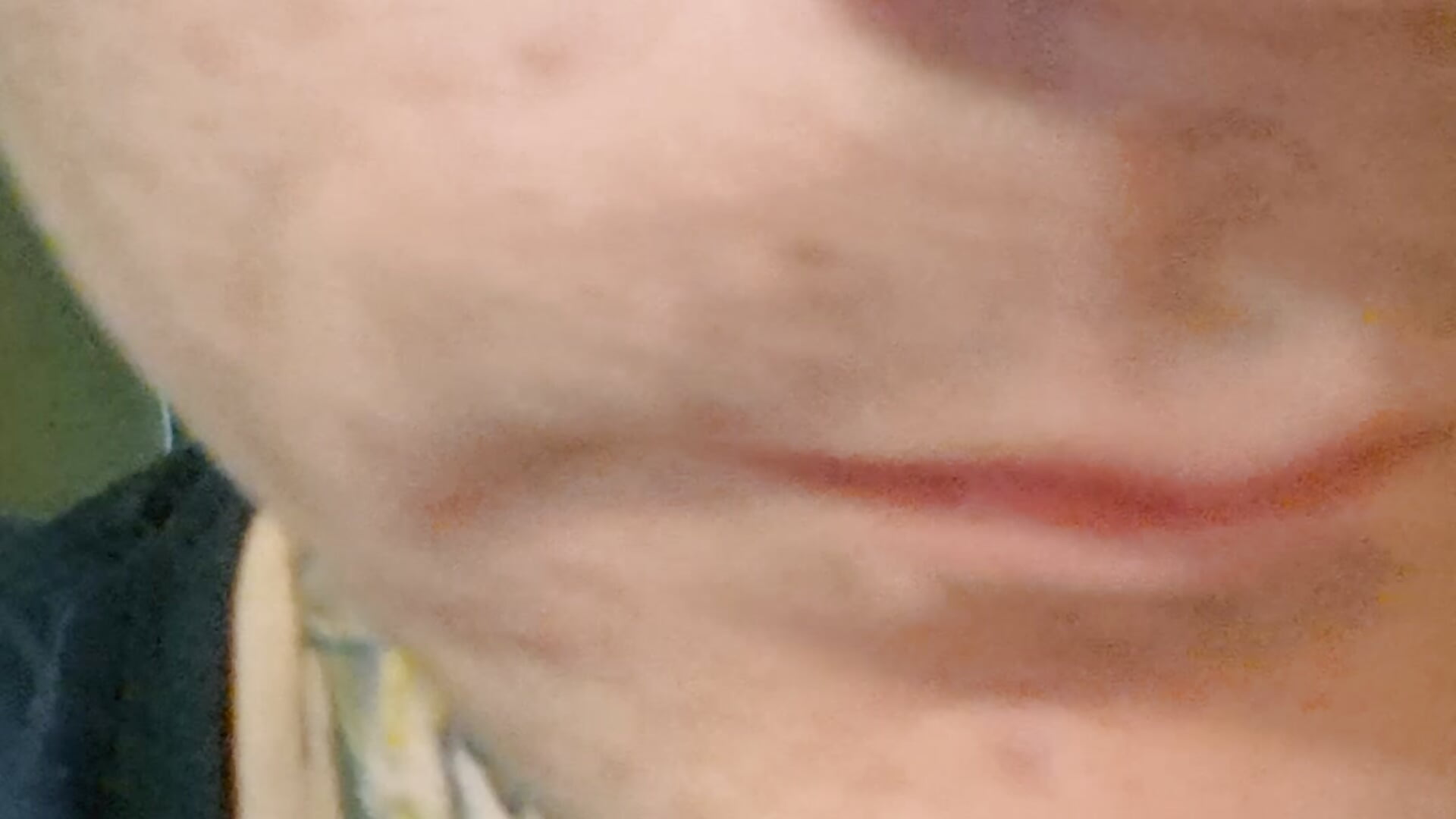 Piercing langue - video oleh Hotboy19cm666 kamera model