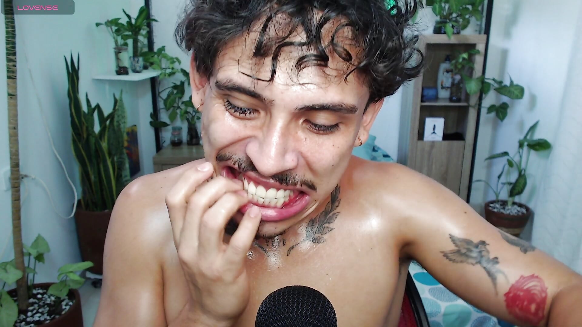 Magnuz — tons of saliva in my show - Magnuz_Col主播的视频