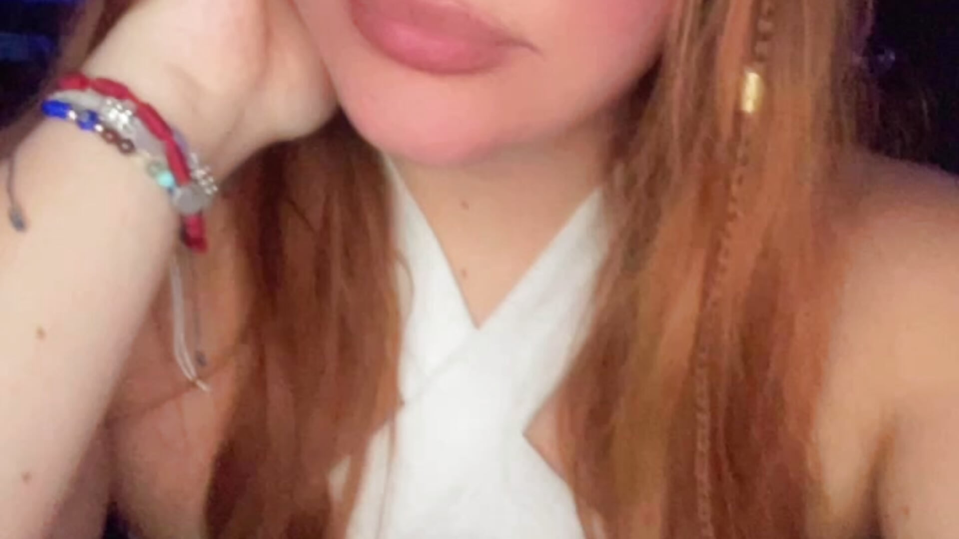 🧐 - فيديو من Vixroy7 موديل الكام