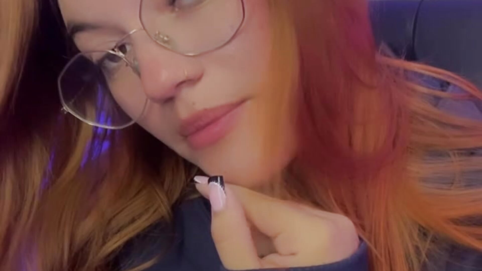 I love this song haha - Video von Vixroy7 Cam-Model